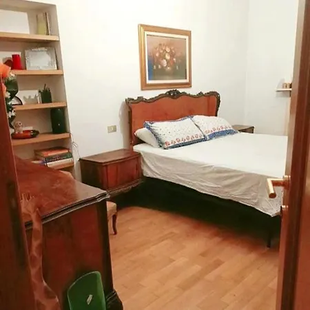 Classic Milanese House Apartment Milan