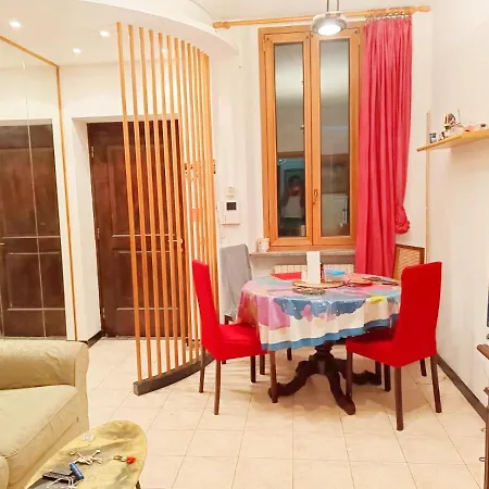 Classic Milanese House Apartment
