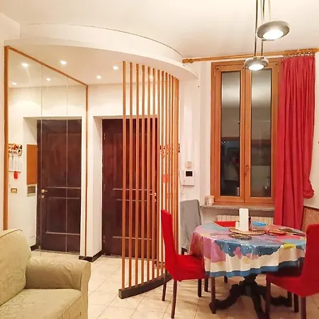 Classic Milanese House Apartment *